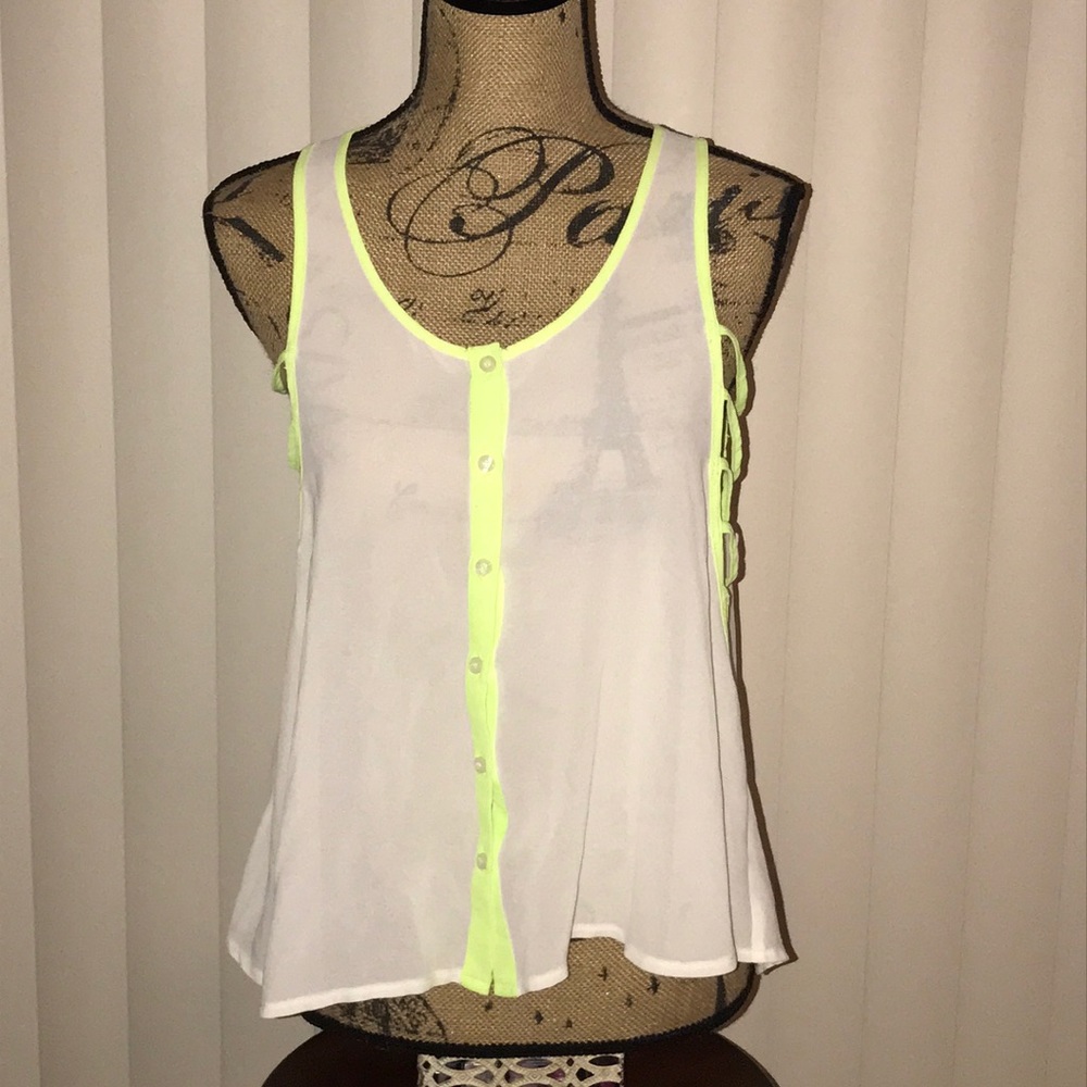 Woman’s top